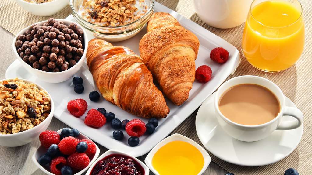 Mountain Inn & Suites Флет Рок Ресторант снимка
