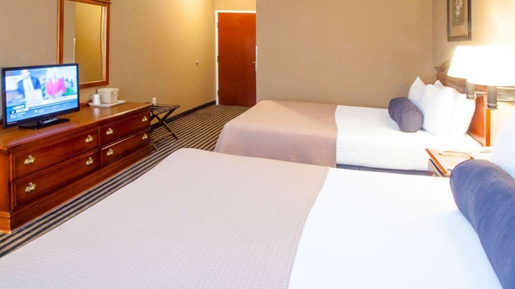 Mountain Inn & Suites Флет Рок Стая снимка